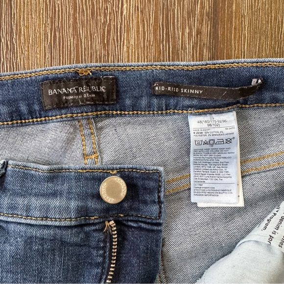 Banana Republic Mid-Rise Skinny Jean Size 29 - Picture 4 of 6
